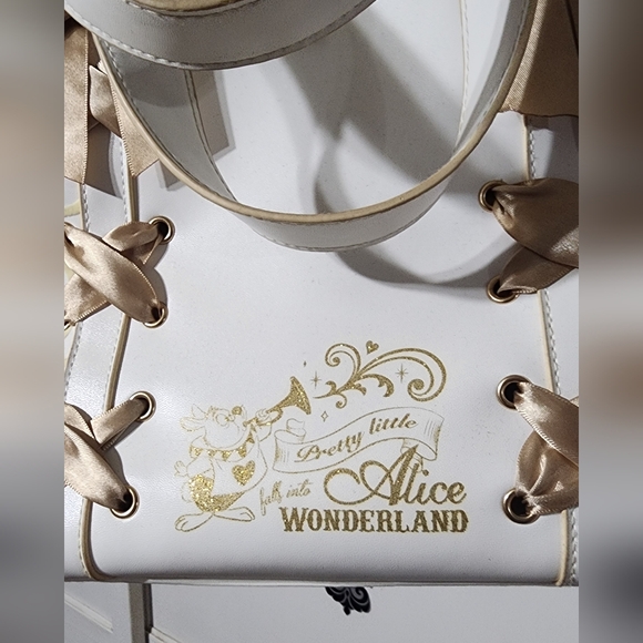 Alice In Wonderland Purse (RARE) - Picture 2 of 7